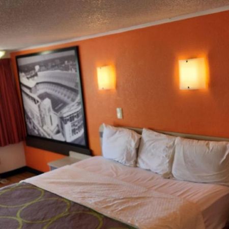 Fairbridge Inn Express London מראה חיצוני תמונה