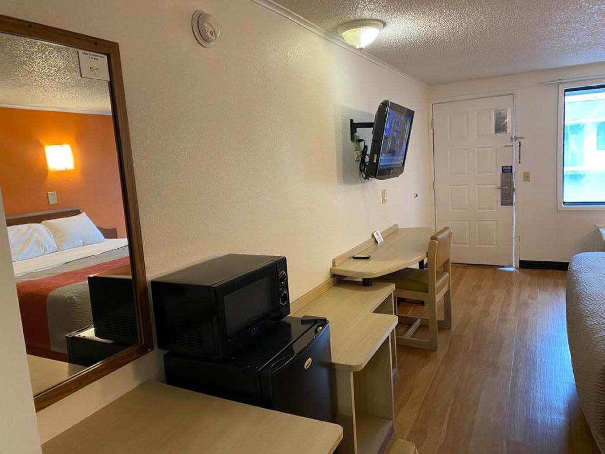 Fairbridge Inn Express London מראה חיצוני תמונה