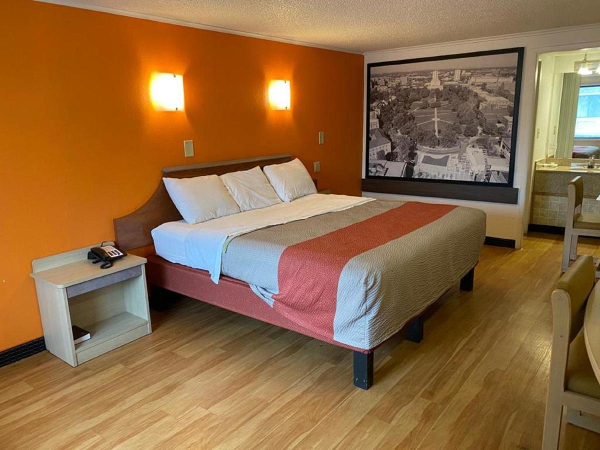 Fairbridge Inn Express London מראה חיצוני תמונה