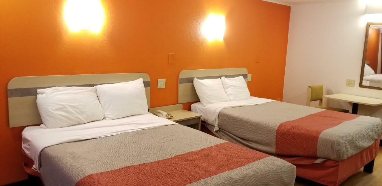 Fairbridge Inn Express London מראה חיצוני תמונה